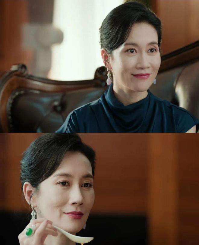 亮的翻身仗过亿的翡翠才是真耀眼!AG真人《许我耀眼》是赵露思漂(图20) 亮的翻身仗过亿的翡翠才是真耀眼!AG真人《许我耀眼》是赵露思漂(图20)